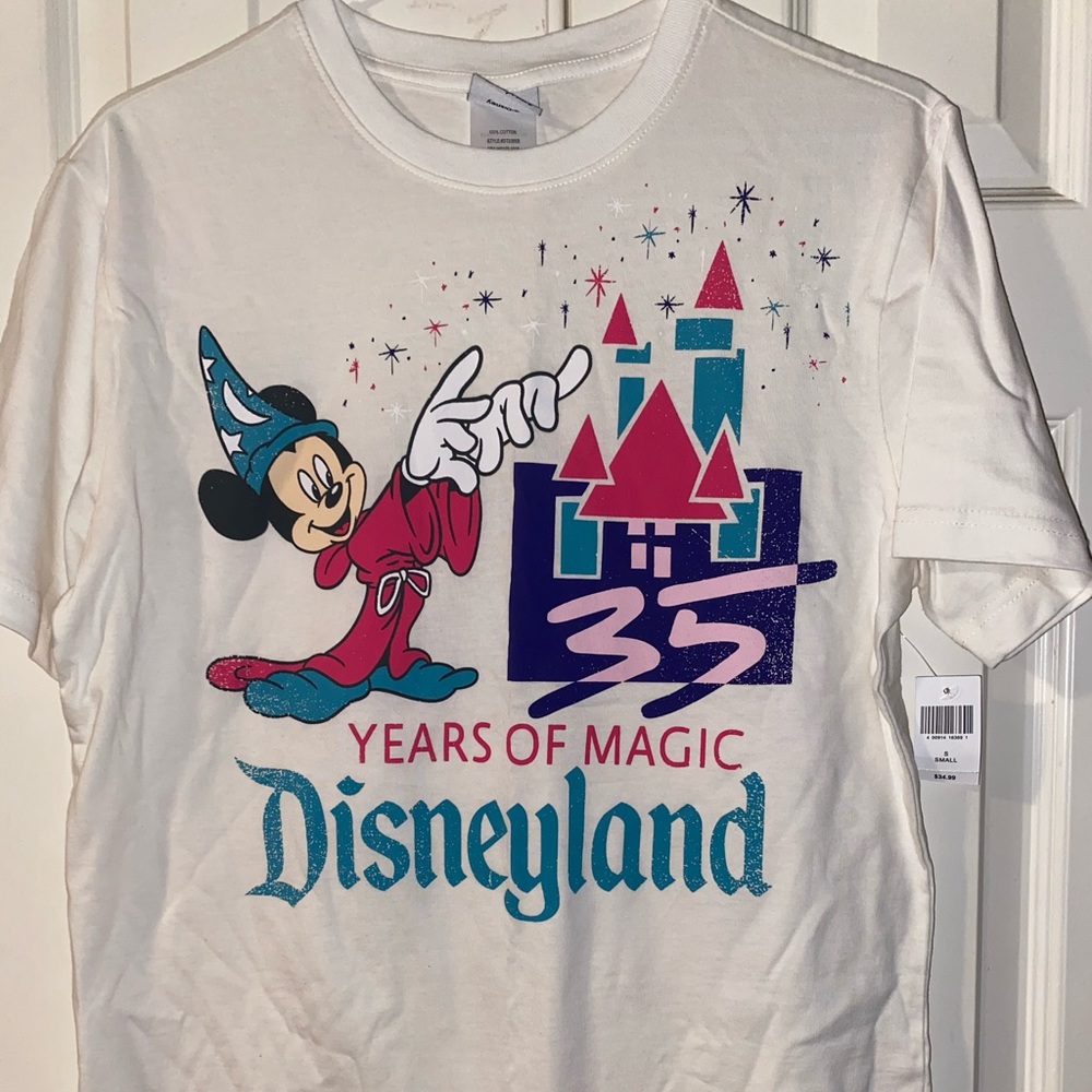 Vintage Disneyland 35 year celebration shirt New